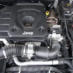 Jeep Wrangler jaki silnik wybrać – uniknij błędów przy wyborze