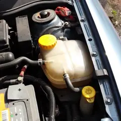 Ile płynu do chłodnicy potrzebuje Opel Vectra C 1.9? Sprawdź to!